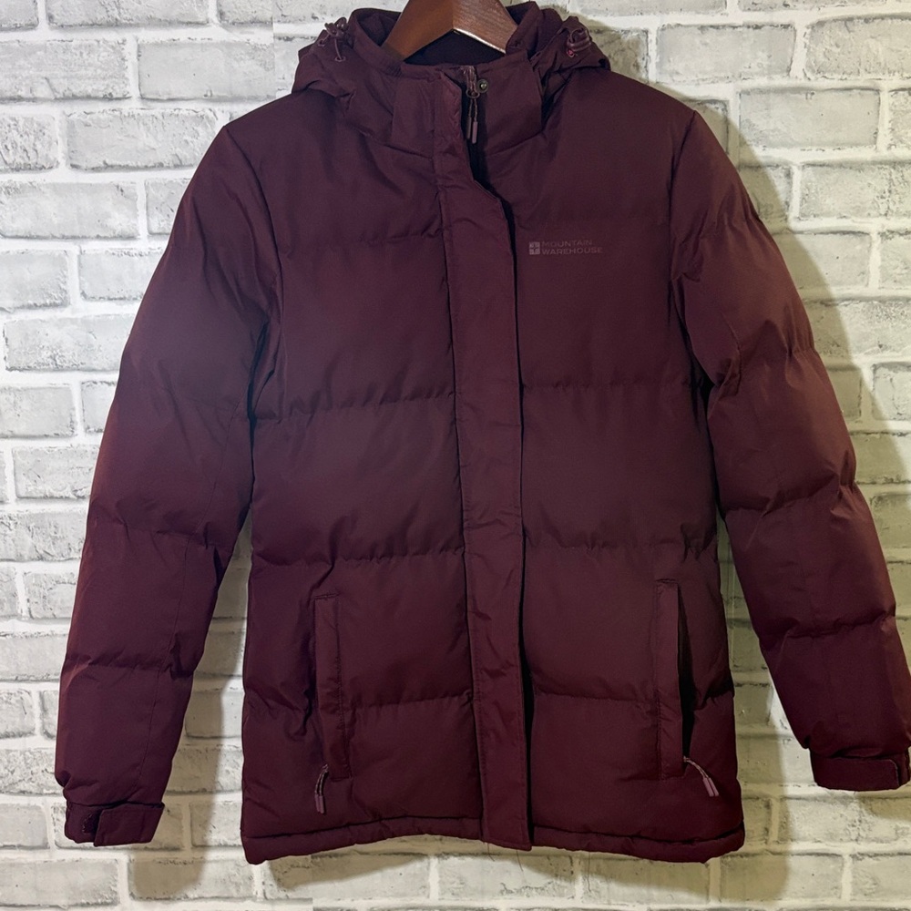 Mountain Warehouse Burgundy Puffer Jacket Women’s Size 4 Hooded Winter Coat